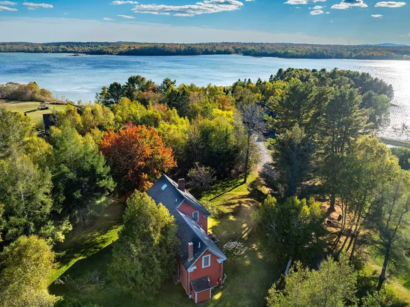 12 Victoria Lane, Milbridge, ME 04658