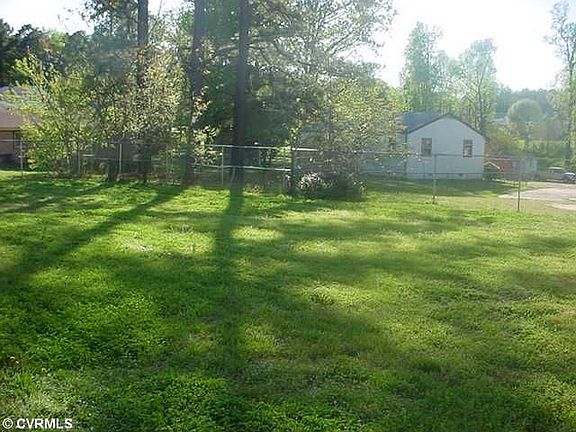 5th image of 1735 W Clara Dr