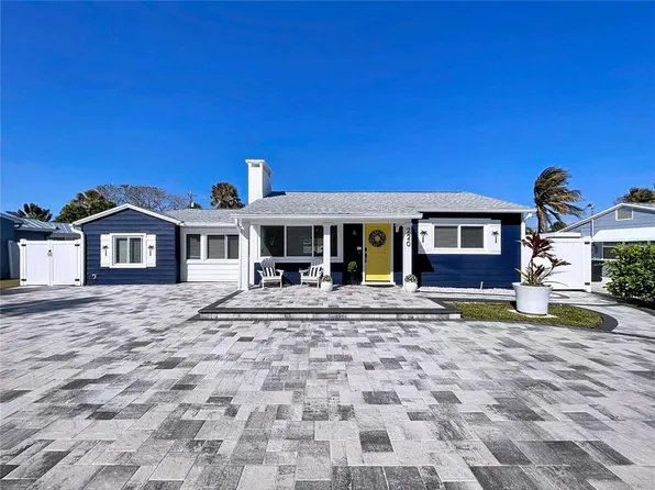 220 40th Ave, Saint Pete Beach, FL 33706