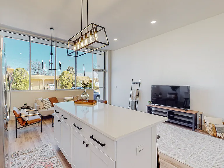 223 Sierra Dr SE #B1 — Photo 5