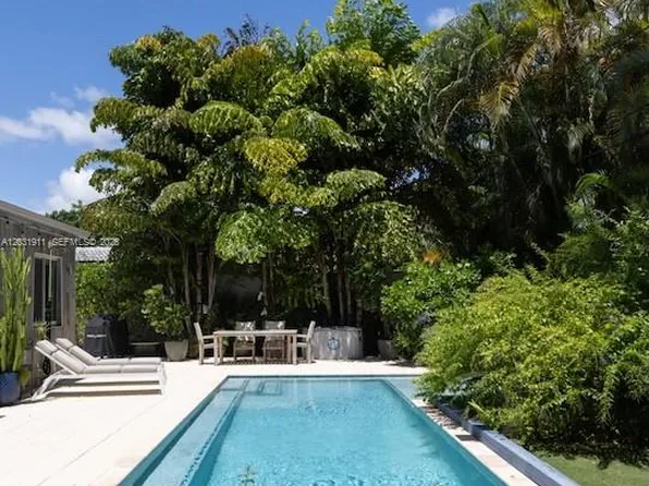 651 NE 52nd Ter, Miami, FL 33137