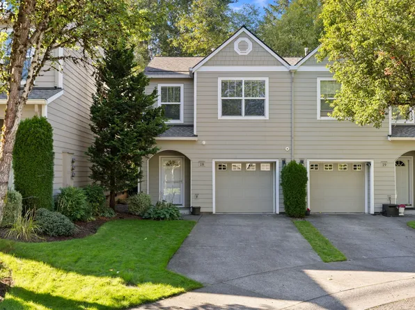 10400 NE 82nd Ave APT 18, Vancouver, WA 98662