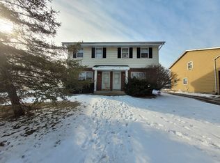 6461 N 105th St, Milwaukee, WI 53224