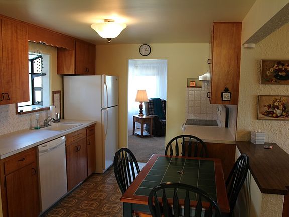 5th image of 6426 Berkshire Dr