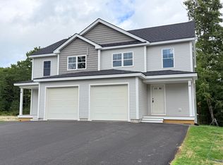 1 June Dr #102, Saco, ME 04072