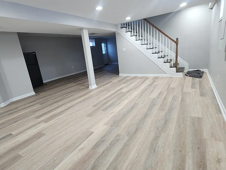 5608 Eastwood Ct — Photo 1