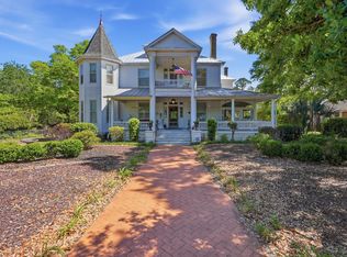 550 Circle Dr, Defuniak Springs, FL 32435