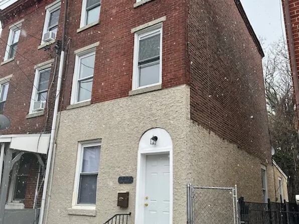 217 E Bringhurst St, Philadelphia, PA 19144
