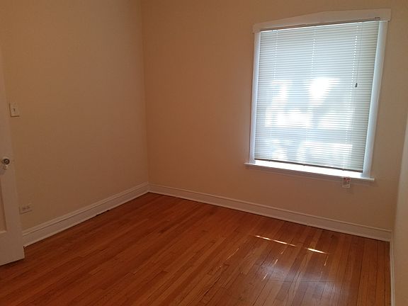 3rd image of 5104 W 18th St #51041M