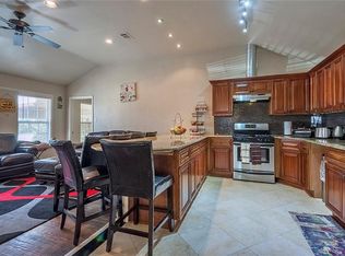 9321 Lenel Pl, Dallas, TX 75220