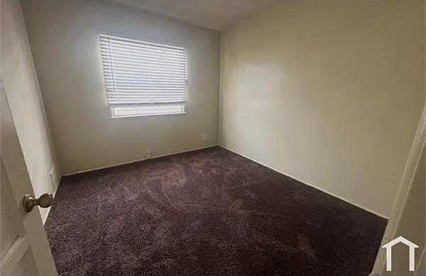 3 bed, 1200 sqft, $3,500 — Photo 3