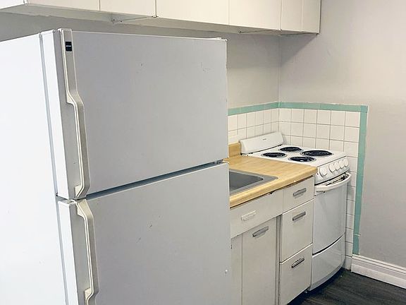 5th image of 362 Probasco St APT M