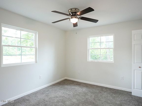 5th image of 1632 Harvey Drive