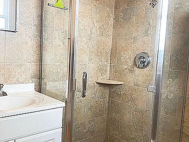 5th image of 60312 255th St
