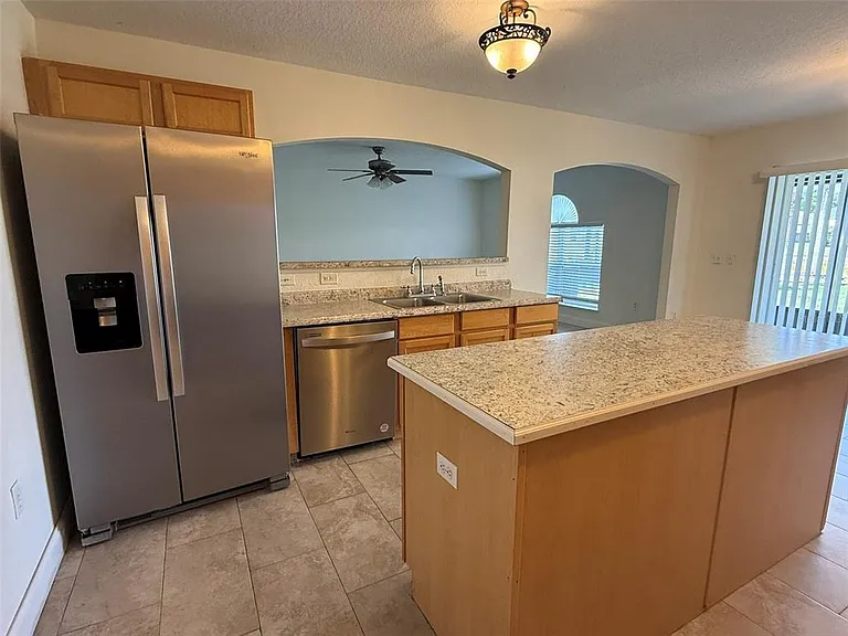 13625 Silver Charm Ct — Photo 3
