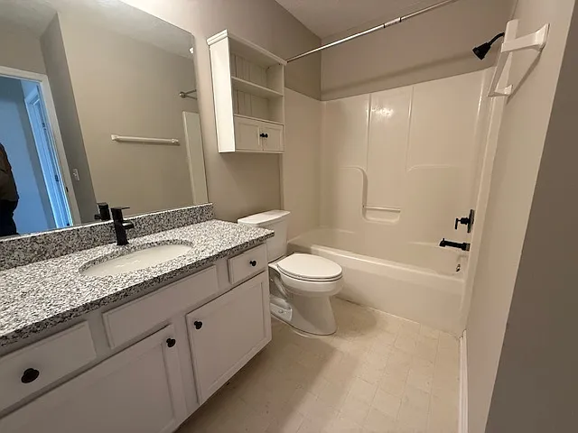 1150 Chapman Ln #40 — Photo 16
