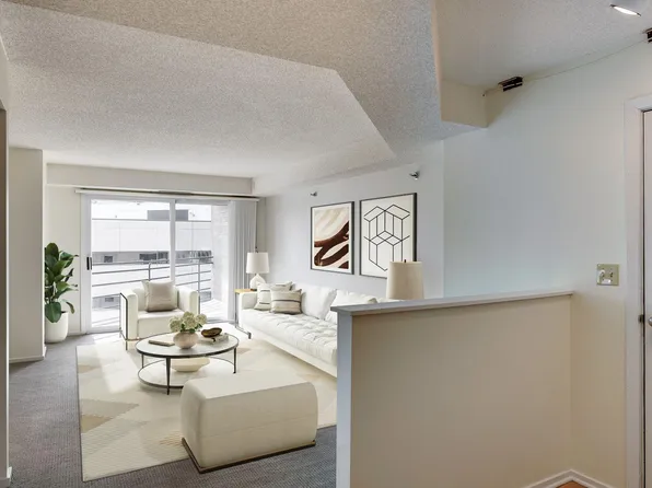 121 Washington Ave S APT 1102, Minneapolis, MN 55401