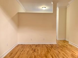 1588 York Ave APT 2B, New York, NY 10028