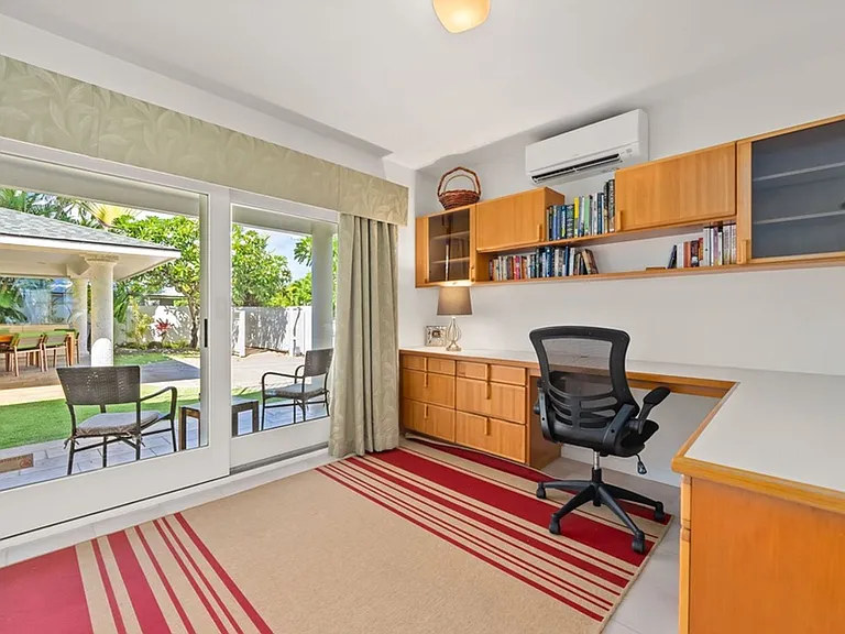4818 Kahala Ave — Photo 35