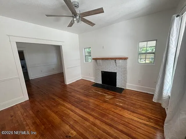3 bed, 1.0 bath, 1372 sqft, $1,700 — Photo 4