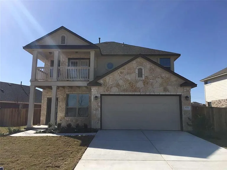 5708 Scenic Lake Dr — Photo 1