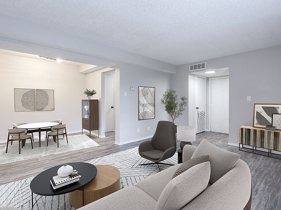 SaddlestoneApartmentslivingroom2