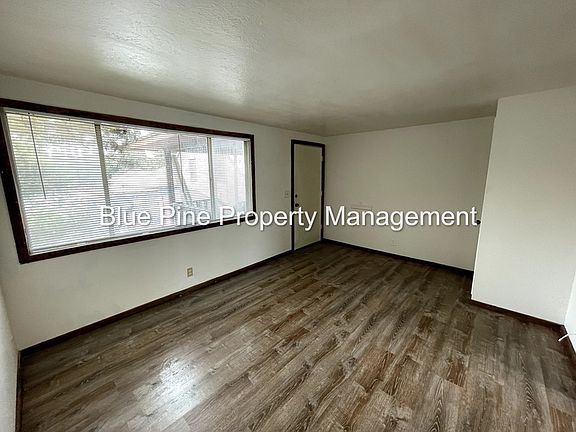 3rd image of 450 H St APT 2