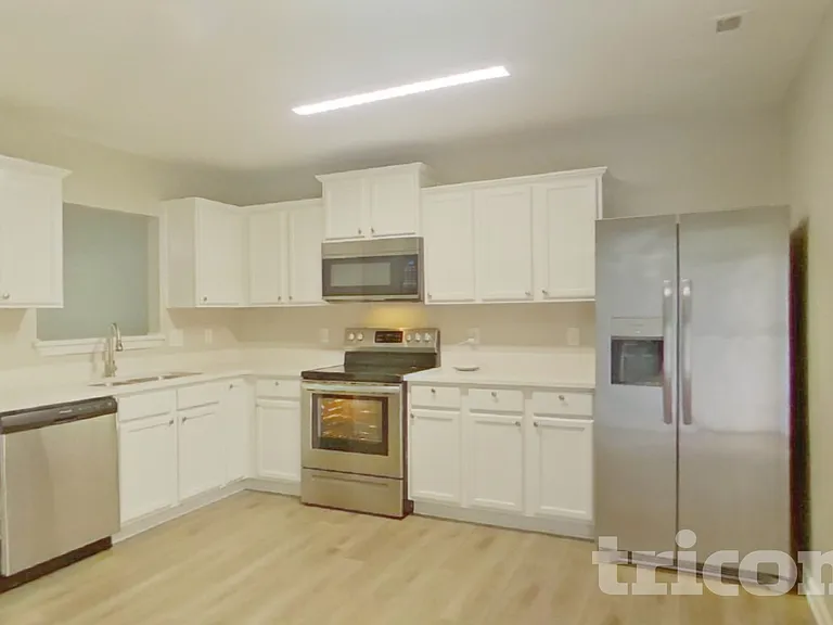 412 Bent Leaf Ct — Photo 5