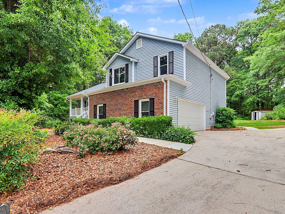 1st image of 305 Daileys Plantation Dr