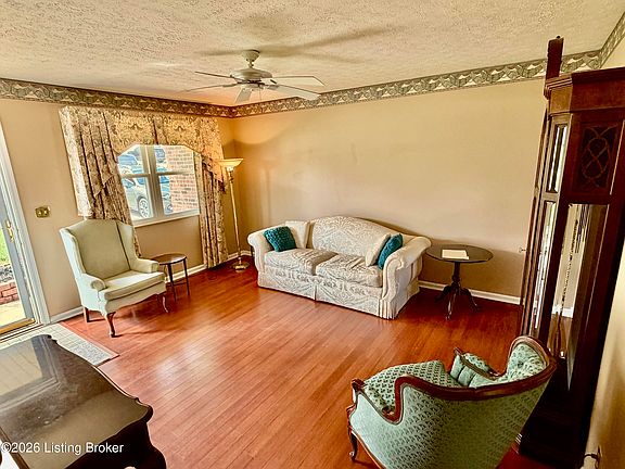 5th image of 9203 Bermuda Ct