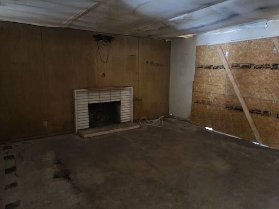 3rd image of 1404 W Cruces St