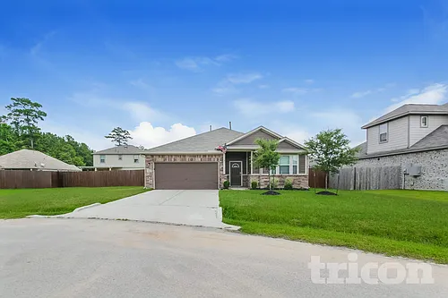 15607 Jackie Robinson Rd Photo 1