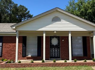 173 Leaning Trees Ln, Memphis, TN 38109