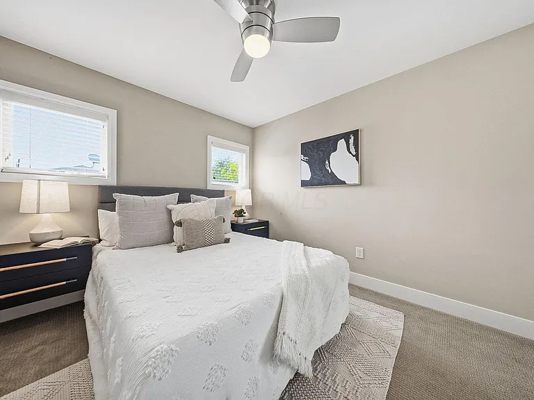 567 Lathrop St — Photo 31
