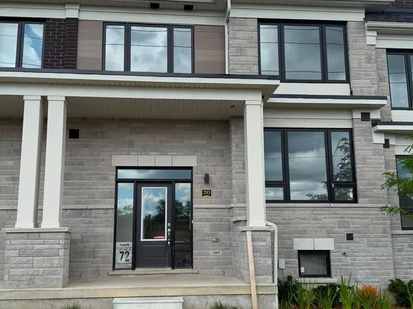 293 Lindsay St N, Kawartha Lakes, ON K9V 1T4