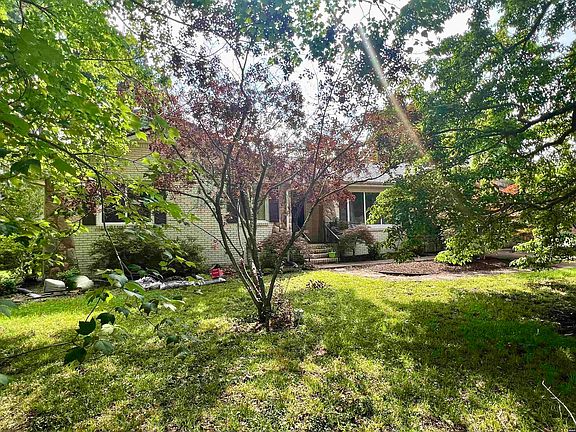 2nd image of 199 Weldon Dr