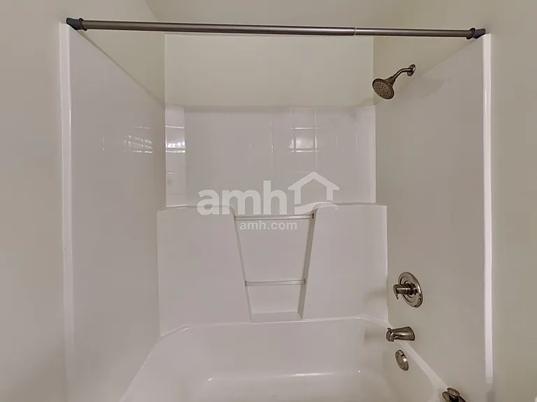 6640 Sarazen St SE — Photo 17