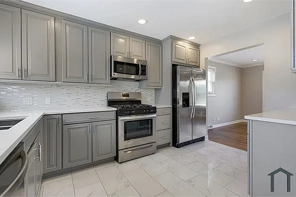 407 N West Ave — Photo 11
