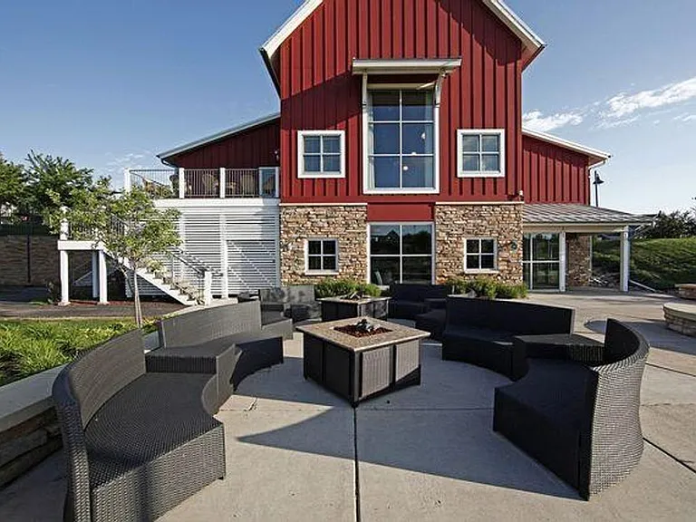 3213 Countryside Ct #C — Photo 25