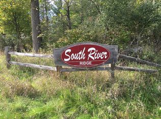 Kloppman St, Crivitz, WI 54114