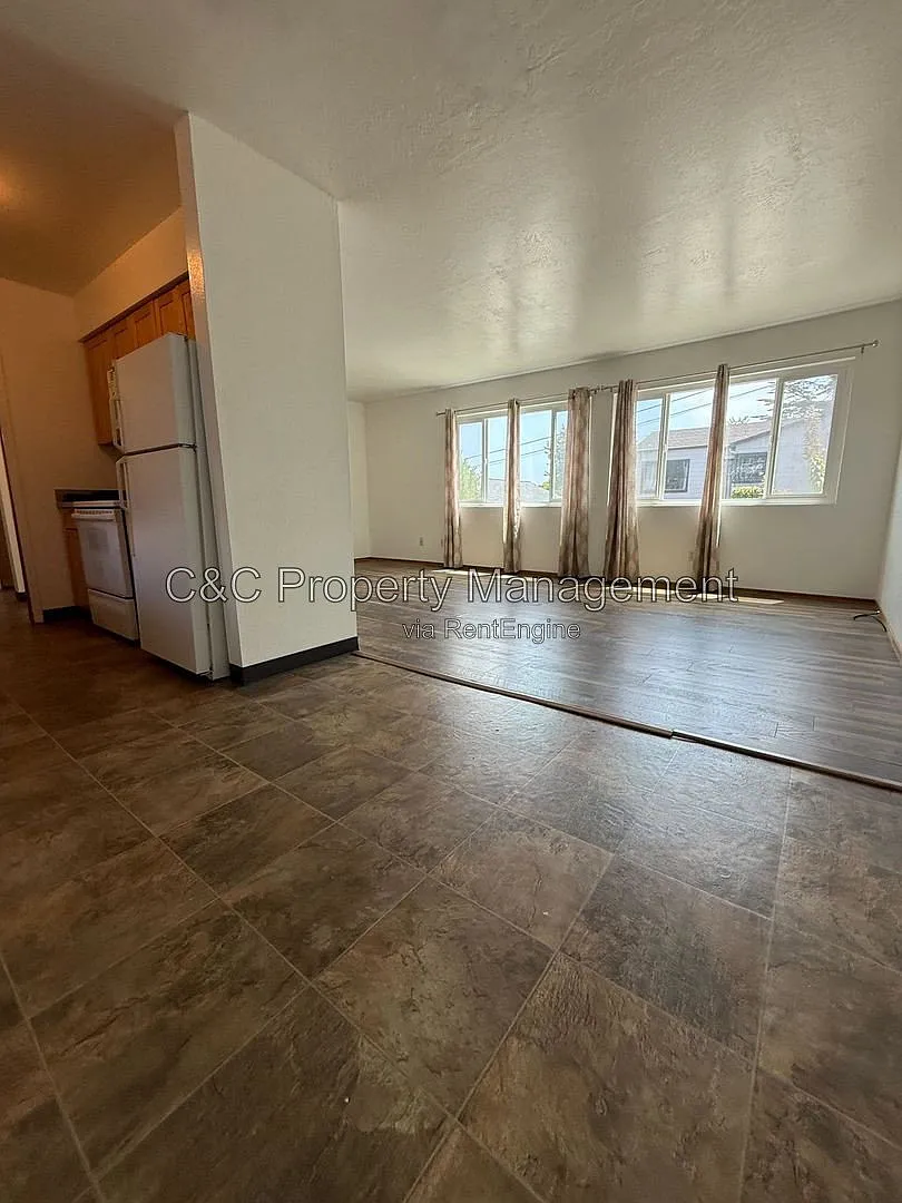 1 bed, 1.0 bath, $2,595 — Photo 3