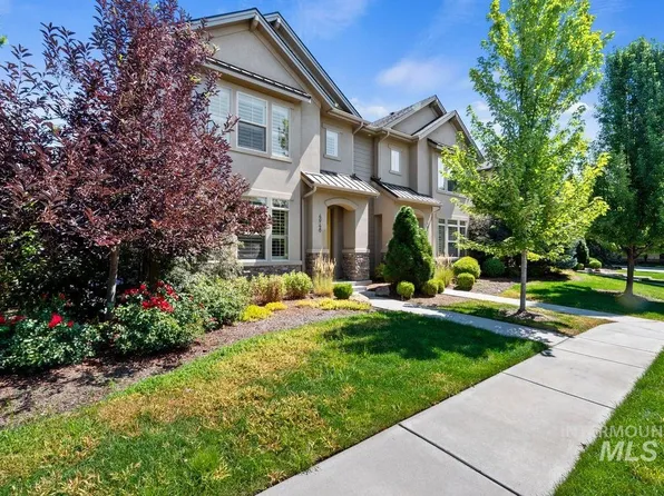 4948 E Woodcutter Dr, Boise, ID 83716