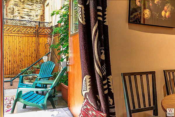 Sold by Wohlfarth & Associates Inc | media 16