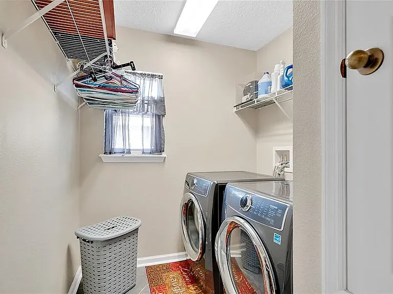 607 Mount Olympus Blvd — Photo 19