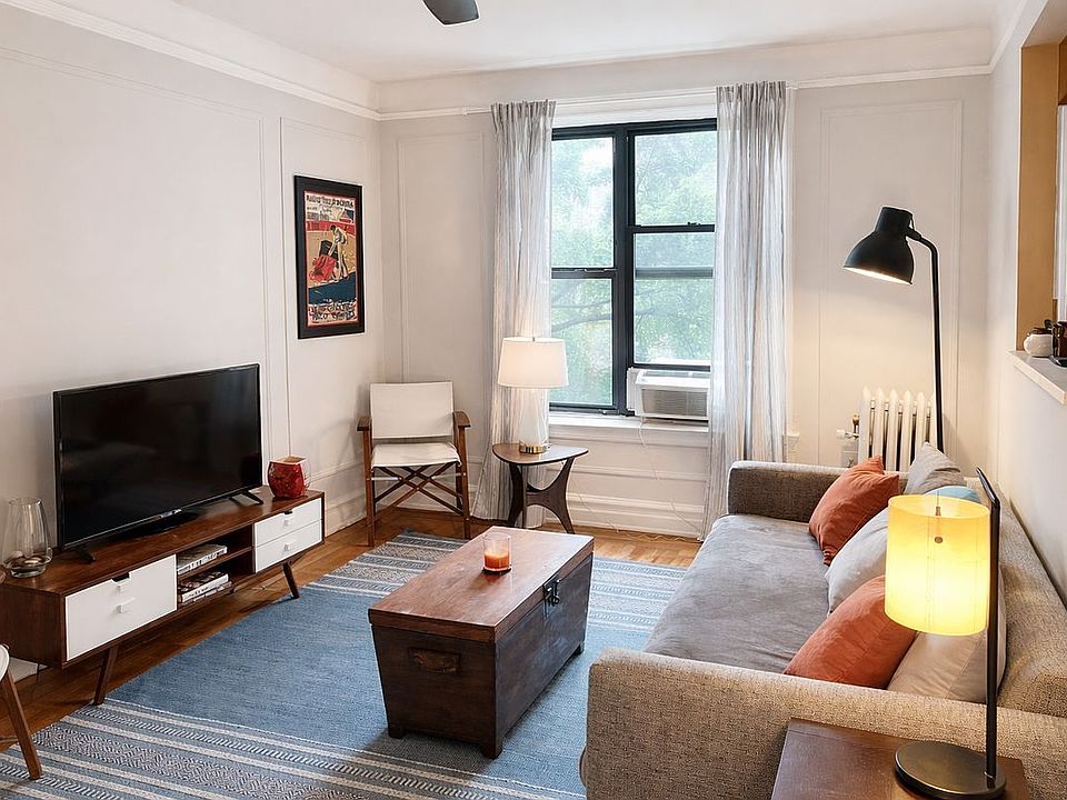 1st image of 860 W 181st St APT 55