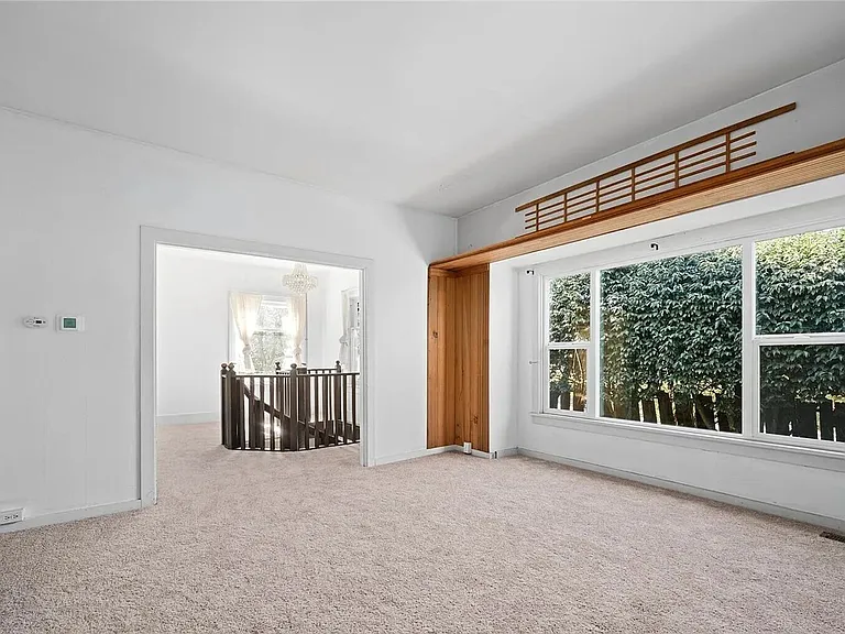 1502 E Maplewood Ave — Photo 5