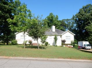 3401 King Arthur Dr SW, Marietta, GA 30008