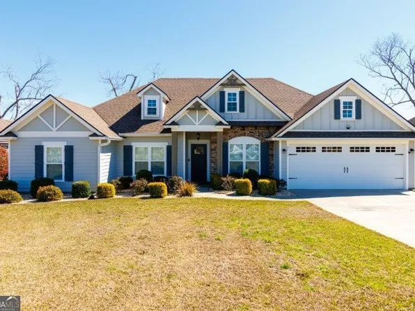 4711 Amelia Cir, Hahira, GA 31632