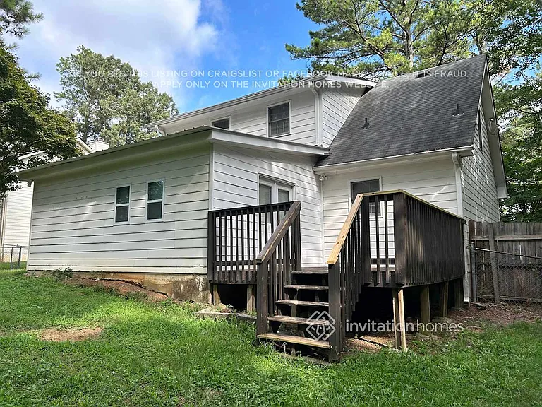 1830 Abercorn Way — Photo 17