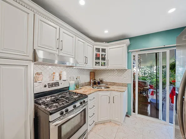 91-26 110th Street, Richmond Hill, NY 11418